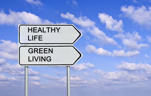 Road signs to healthy life and green living — Stock Photo, Image