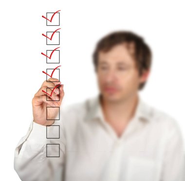 Adam dolum kontrol listesi ile kırmızı lekeler