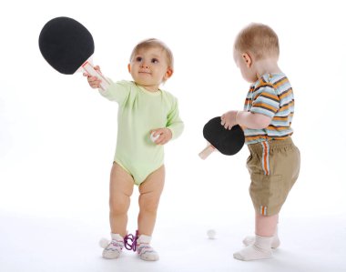 Masa Tenisi raketi çocuklarla