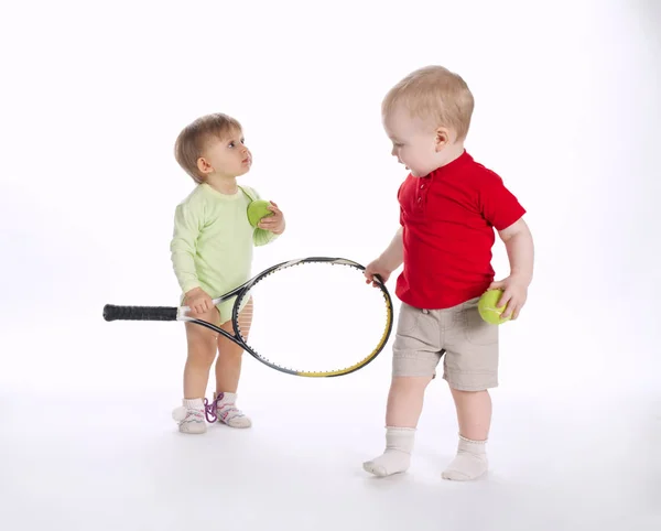 Sjov tennisspiller på hvid baggrund - Stock-foto