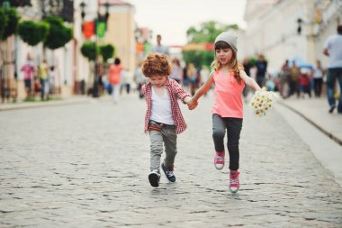 iki sevimli küçük hipsters kaçmak