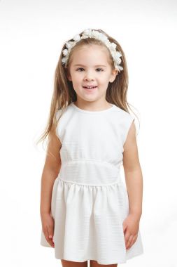 uzun saçlı genç güzel kız