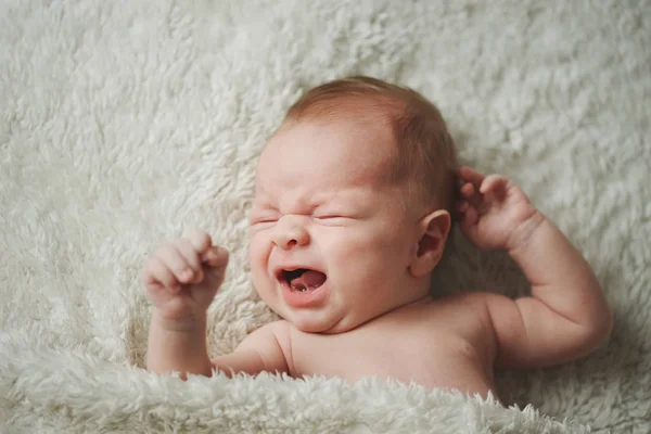 Little crying boy at home — Stock Photo, Image