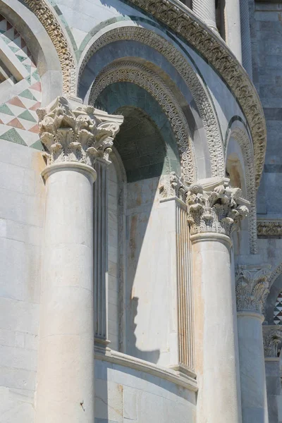 Pisa katedralen 02 — Stockfoto
