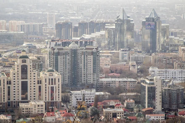 Almatı, Kazakistan-Mart 29, 2019: Almatı şehir, Kazakistan modern mimarlık. Yukarıdan görüntüle.