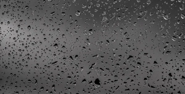 Gocce Pioggia Sul Vetro Cupo Sfondo Grigio Tempo Pioggia Nuvole — Foto Stock