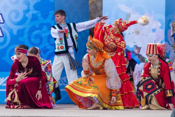 Petropavlovsk Kasachstan Mai 2019 Lieder Und Tänze Den Nationaltrachten Der — Stockfoto