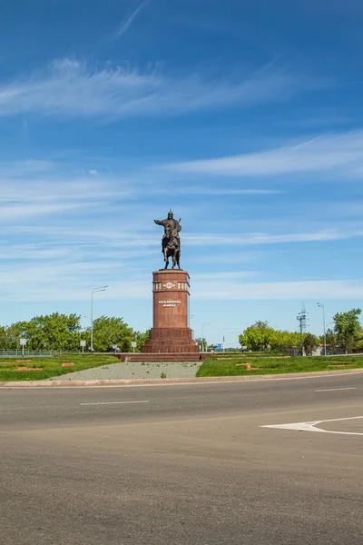 Petropavlovsk Kazakistan Haziran 2019 Petropavlovsk Kentinin Girişinde Şair Komutan Kozhabergen — Stok fotoğraf