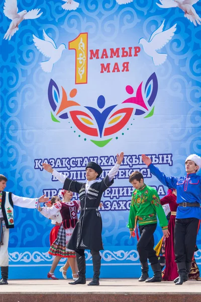 Petropavlovsk Kazakhstan May 2019 Songs Dances National Costumes Peoples Kazakhstan — Stock Photo, Image