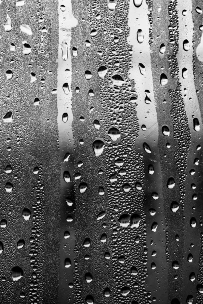 Esőcseppek Üvegen Fekete Fehér Háttér Divat Üveg Textúra — Stock Fotó