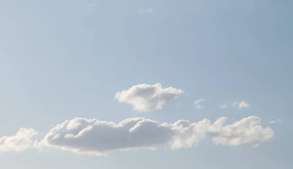 Weiche Wolken Schöner Himmelshintergrund Blauer Himmel Mit Weißen Wolken Klarer — Stockfoto