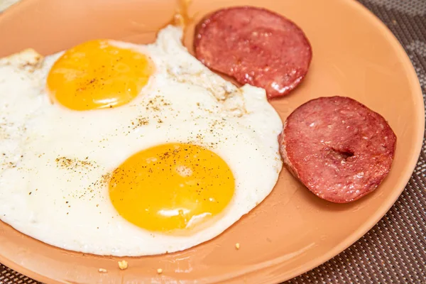 Uova Fritte Con Salsiccia Gourmet Colazione Cibo — Foto Stock