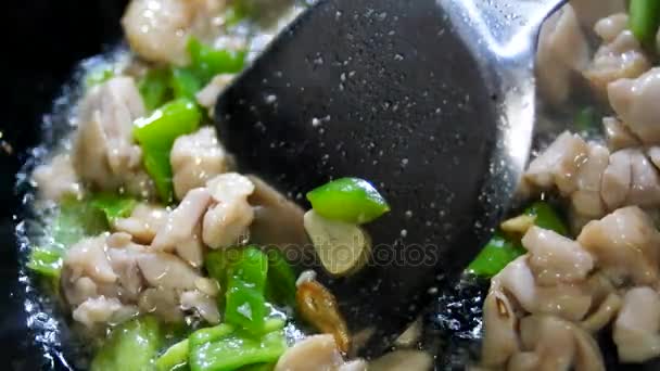 Cashewnut kip koken — Stockvideo