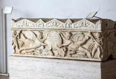 Antik Roma'da Diocletian hamamları lahite. İtalya