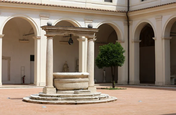 The baths of Diocletian (Thermae Diocletiani) in Rome. Italy — Stock Photo, Image