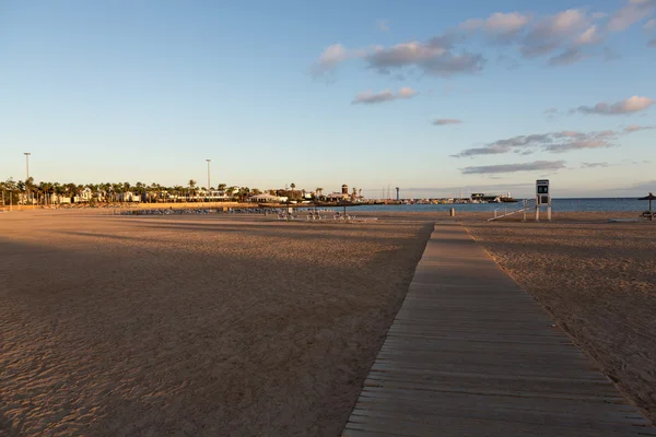 Пляж у Калета - де - Фусте (Фуертевентура). — стокове фото