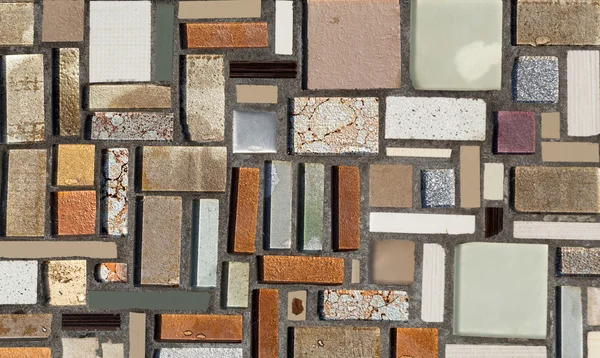 Kleurrijk mozaïek aan de muur, abstracte glas achtergrond. — Stockfoto