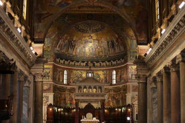  Basilica di Santa Maria içinde Trastevere Roma iç.