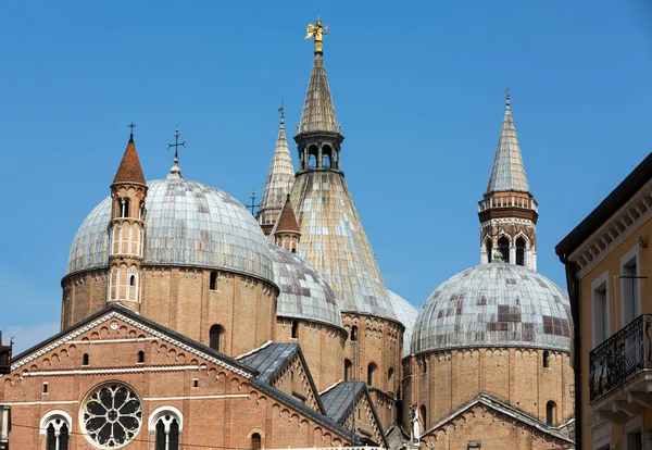 Basilica di Sant 'Antonio da Padova, em Pádua, Itália — Fotografia de Stock