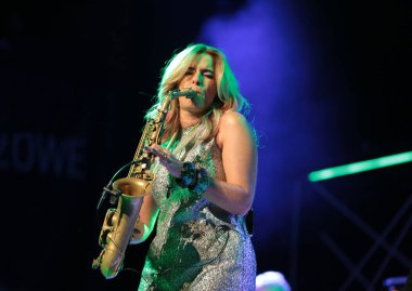  Candy Dulfer buz Krakov, Polonya sahnede canlı