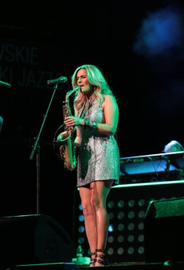 Candy Dulfer buz Krakov, Polonya sahnede canlı