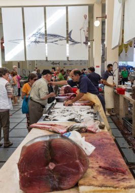 Balık, taze orkinos mercado dos lavradores Pazar. Funchal,