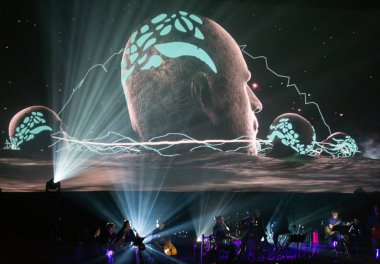  Beethoven elektrik 3d ilk Polonya konser ile orkestra ve Varşova Futura solist sahne sinema Cracow bu bağlantı klasik ve modern elektronik ses Kiev'de üzerinde gerçekleştirdiği 3d efektleri