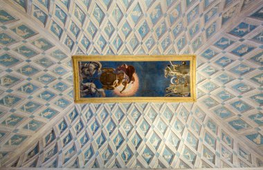  Palazzo Te Mantua önemli bir turistik olduğunu. Mannerist mimari tarzında 1524-1534 Federico II Gonzaga, Marquess Mantua için inşa palace,. 