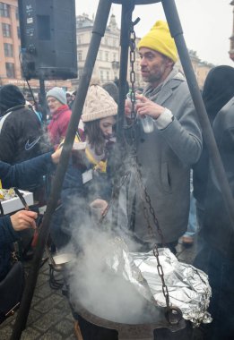  Noel arifesi yoksul ve evsizler için 