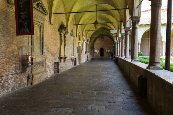 Basilica of Saint Anthony Courtyard. Padwa, Włochy — Zdjęcie stockowe