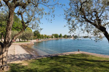 Bardolino, İtalya Garda Gölü kıyısında