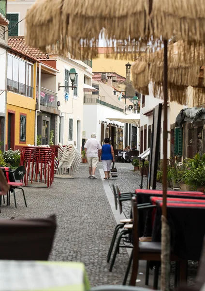 Santa Maria Street w miejscowości Funchal na Maderze. Portugalia — Zdjęcie stockowe