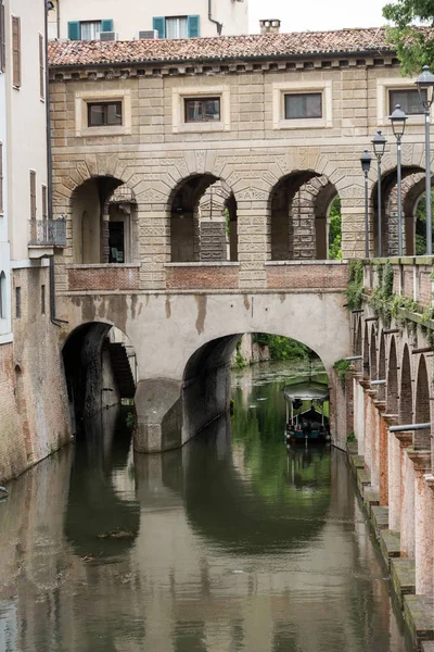 マントヴァの歴史的な市内中心部。イタリア — ストック写真