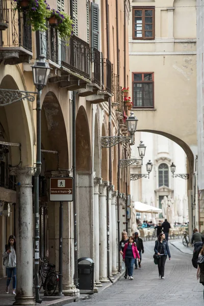 マントヴァの歴史的な市内中心部。イタリア — ストック写真