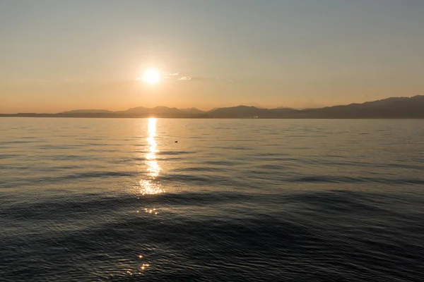 Garda Gölü İtalya güzel gün batımı