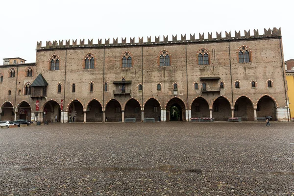 Palazzo Ducale, famosa residenza dei Gonzaga. Mantova, Italia — Foto Stock