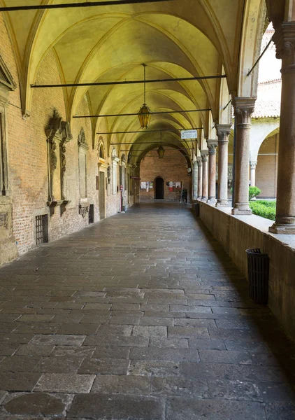 Basilica of Saint Anthony Courtyard . Padua, Italy — Stock Photo, Image