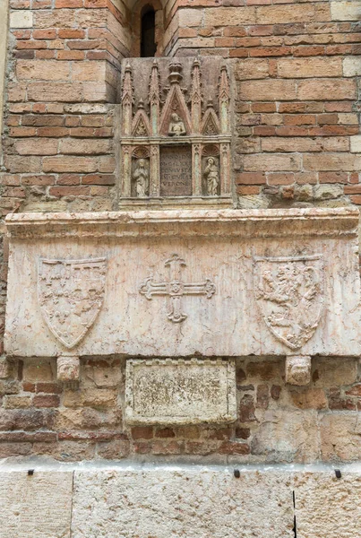 Die kirche des heiligen giovanni in foro in verona. Italien — Stockfoto