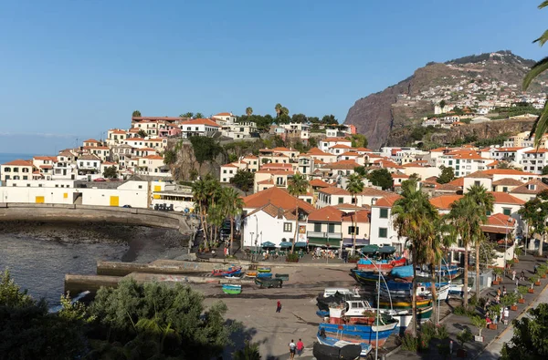 Camara de Lobos - tradycyjnej, rybackiej wioski, położony 5 km od miejscowości Funchal na Maderze. Portugalia — Zdjęcie stockowe
