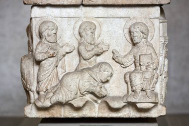 Verona, İtalya Castelvecchio'yu Müzesi. Lahit Sants Sergius ve Bacchus.