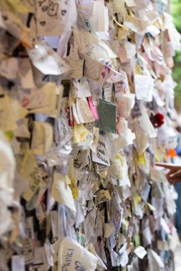 Aşk mesajı Juliet evde, Verona ile kaplı duvar parçası