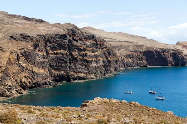 Prachtige landschap aan de Ponta de Sao Luiz, het oostelijk deel van Madeira — Stockfoto