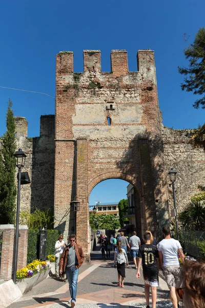 Lazise jest mały, romantyczny miasta w regionie Jezioro Garda — Zdjęcie stockowe