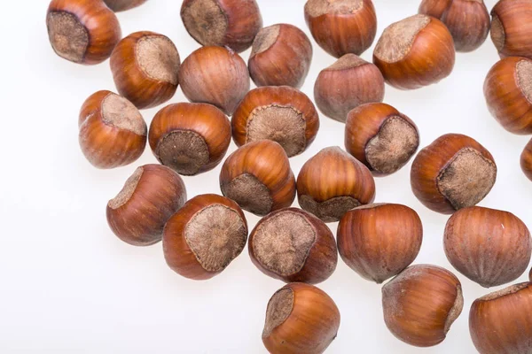 Haufen Haselnüsse — Stockfoto