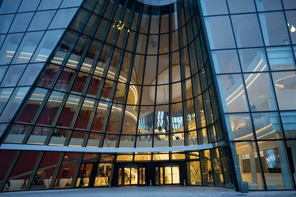 Fuaye merdiven ile. Buz Krakow Kongre Merkezi, Krakow, Polonya — Stok fotoğraf