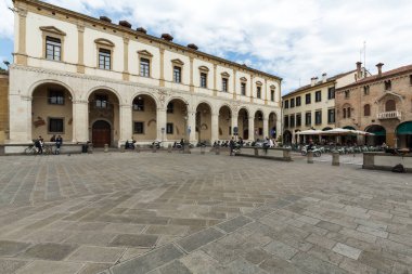  Padua, Veneto 'daki Piazza Duomo