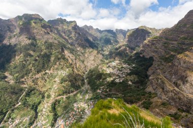 Rahibeler, Curral das Freiras Madeira Adası Vadisi