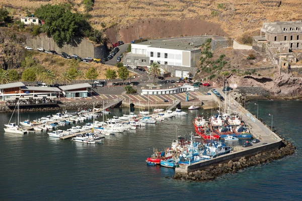 Zatoce Machico, na wschodnim wybrzeżu Madery — Zdjęcie stockowe