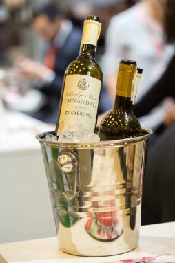  Uluslararası şarap Ticaret Fuarı Enoexpo Cracow şarap adanmış profesyonel bir olaydır. Her yıl dünyanın her yerinden gelen şarap üreticilerinden karşılamak İthalatçılar, Distribütör ve temsilcileri