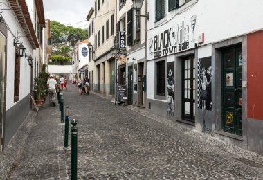 Bölge Velha - en iyi restoranlar ve kafeler Funchal ünlü en eski bölgesi. Madeira